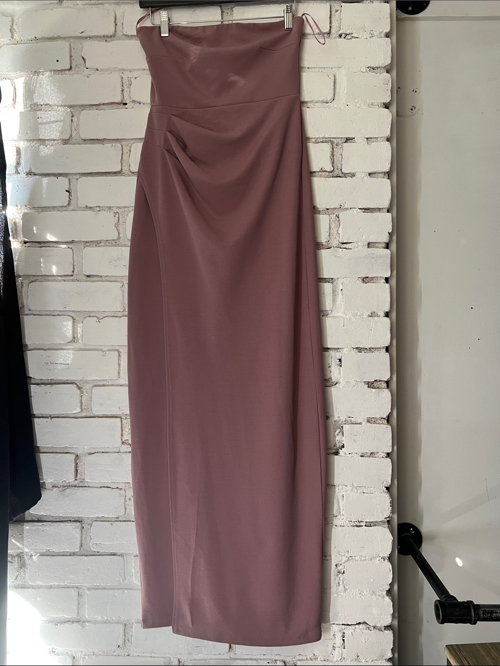 Strapless Mauve Column spaghetti strap slim fit dress
